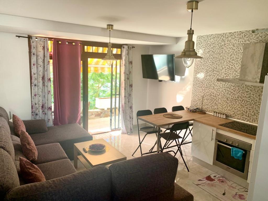 Appartement Duplex-bungalow In Playa De Americas,3 Minutes Near The Beaches In Tenerife *